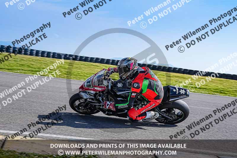 anglesey no limits trackday;anglesey photographs;anglesey trackday photographs;enduro digital images;event digital images;eventdigitalimages;no limits trackdays;peter wileman photography;racing digital images;trac mon;trackday digital images;trackday photos;ty croes